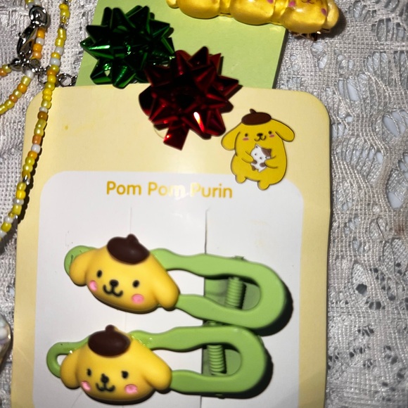 Pompompurin Necklace Bracelet Hair Clips - Picture 4 of 7